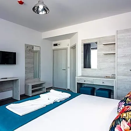 H Pe Plaja Belona Otel