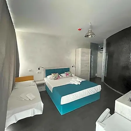 Otel H Pe Plaja Belona